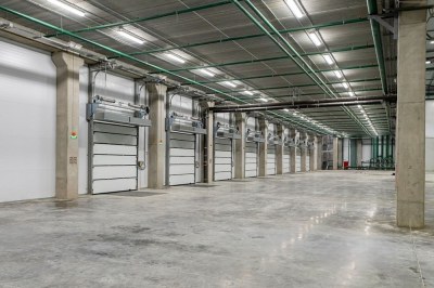 Аренда склада 9 000 м² — фото 1